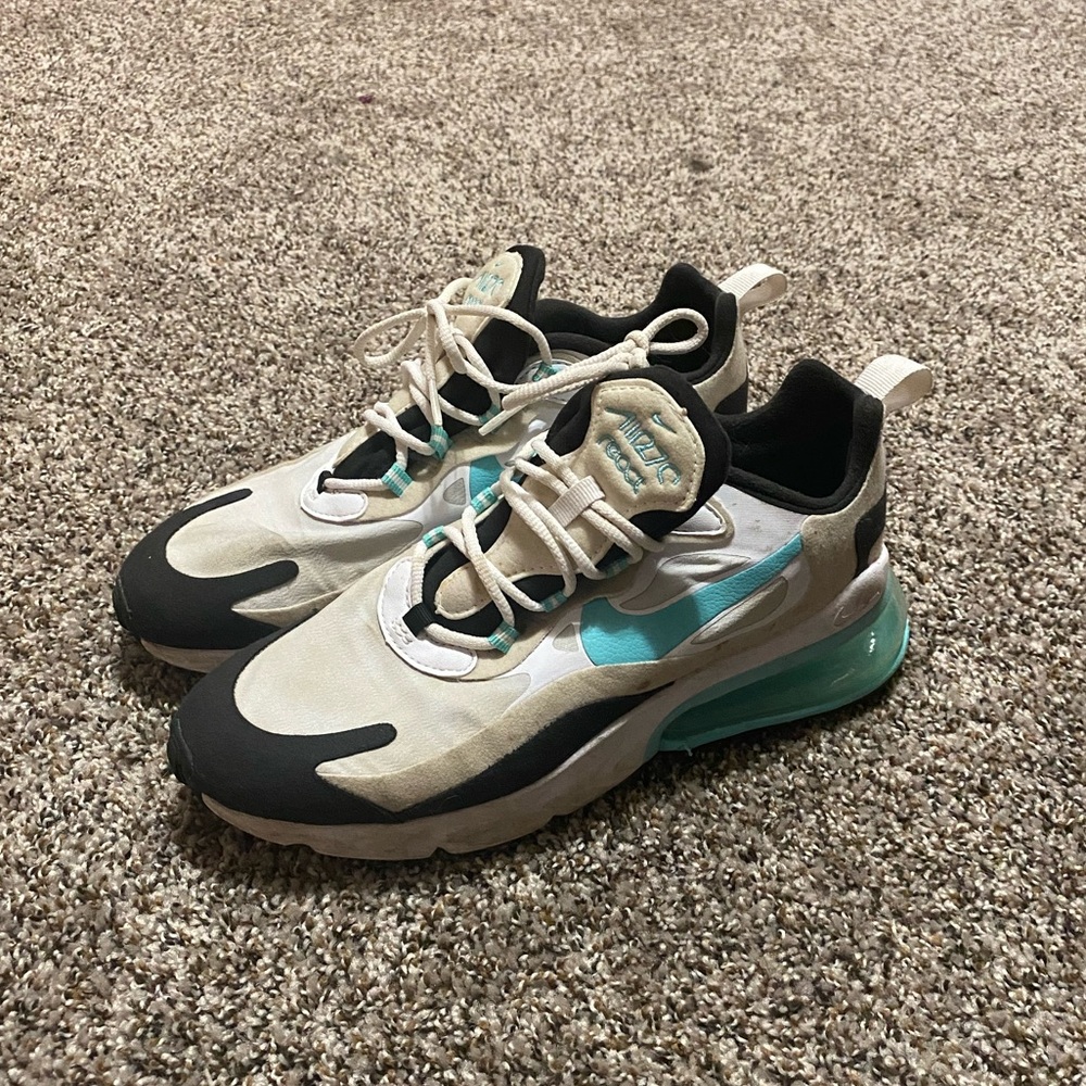 Nike Air React. - image 1